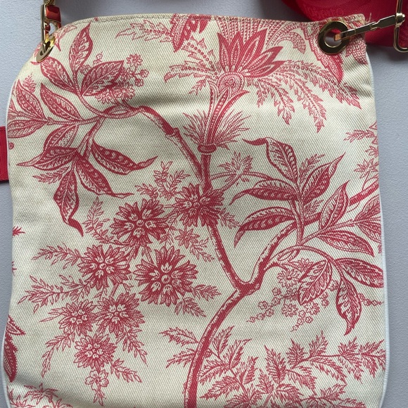 Roberto Cavalli cross body bag - Picture 5 of 10